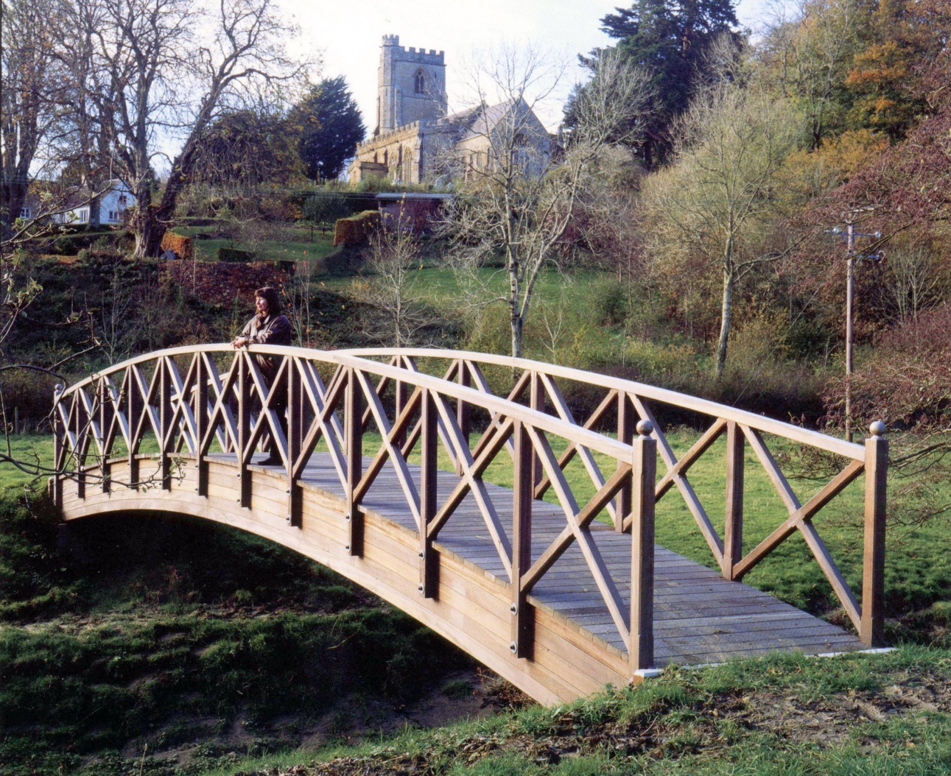 Dowel laminated bridge